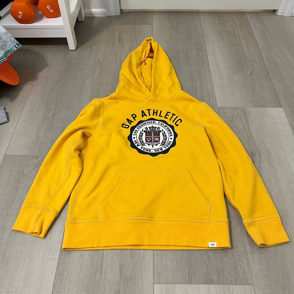 Gap sweatshirt